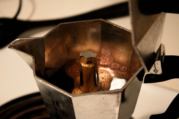 Moka pot during extraction process. Photo Credit: (RyAwesome/Flickr)
